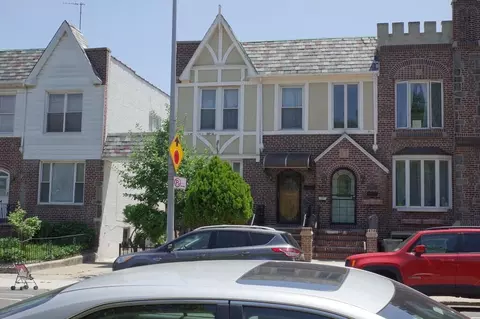 6659 Colonial Rd, Brooklyn, NY 11220