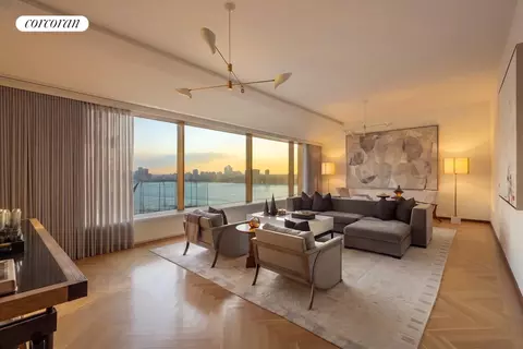 551 W 21st St #16B, New York, NY 10011