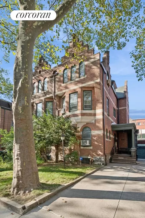 1433 Union St, Brooklyn, NY 11213