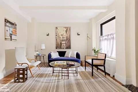 49 W 72nd St #6E, New York, NY 10023