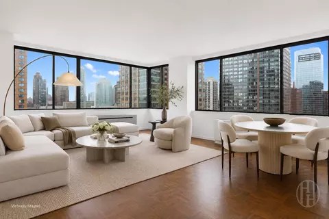 45 W 67th St #19D, New York, NY 10023