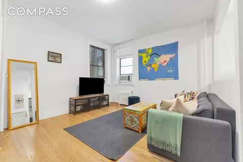 110 Hoyt St #1, Brooklyn, NY 11217