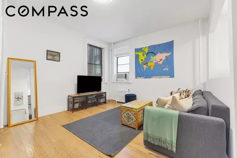 110 Hoyt St #1, Brooklyn, NY 11217