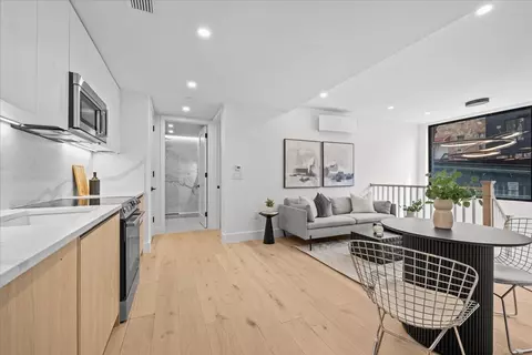 107 Schaefer St #GA, Brooklyn, NY 11207