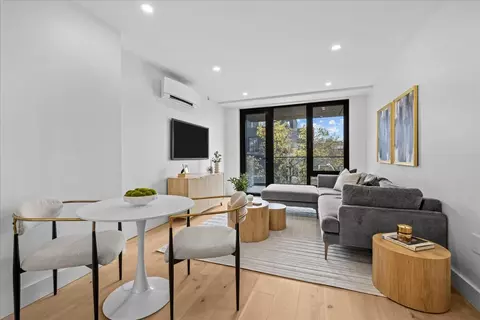 107 Schaefer St #4C, Brooklyn, NY 11207