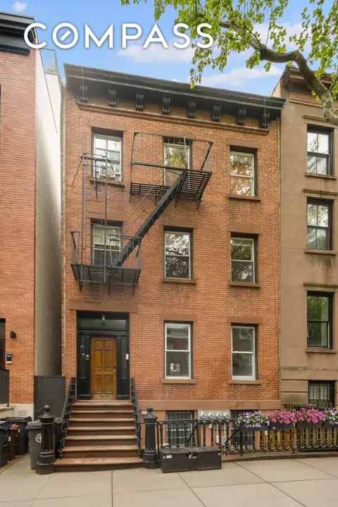 38 Douglass St, Brooklyn, NY 11231