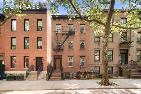 38 Douglass St, Brooklyn, NY 11231