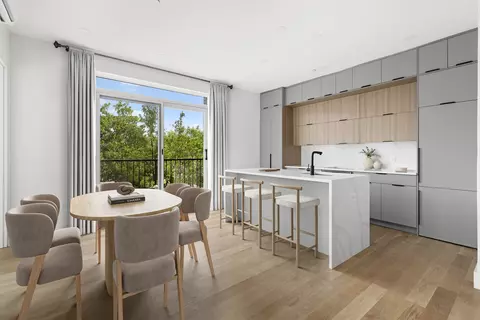 831 Knickerbocker Ave #2F, New York City, NY 11207