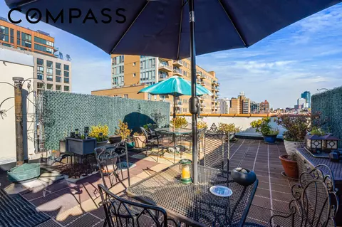 270 5th St #4C, Brooklyn, NY 11215
