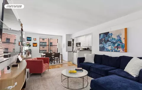 60 E 9th St #628, New York, NY 10003
