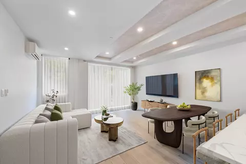 241 16th St #1, Brooklyn, NY 11215
