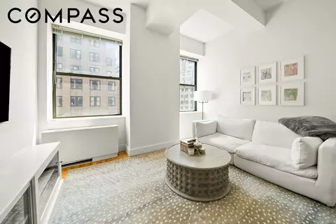99 John St #1907, New York, NY 10038