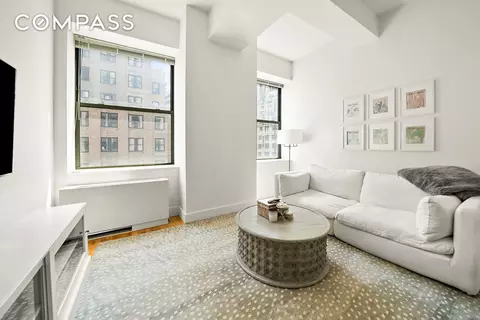 99 John St #1907, New York, NY 10038