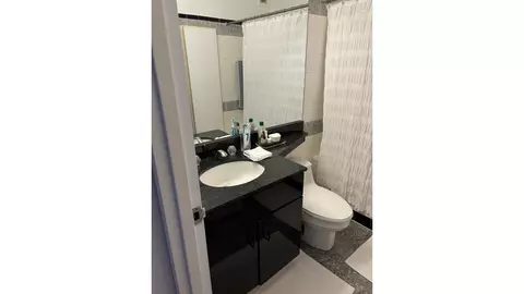 303 E 60th St #18F, New York, NY 10022