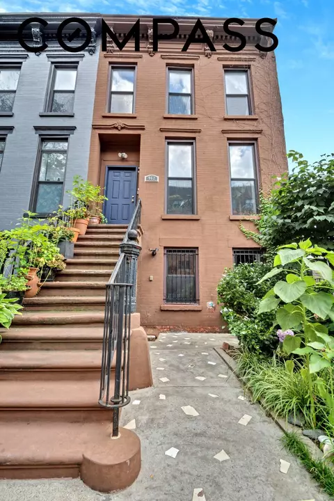 Exterior - 962 Gates Ave, Brooklyn, NY 11221 photo 1 of 3