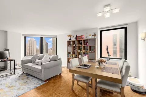 1641 3rd Ave #16C, New York, NY 10128