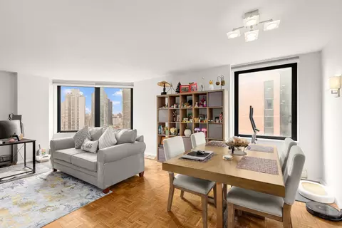 1641 3rd Ave #16C, New York, NY 10128