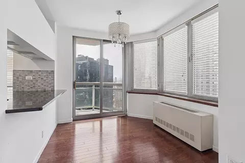 500 W 43rd St #26-B, New York, NY 10036