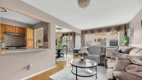 95-92 113th St, South Richmond Hill, NY 11419