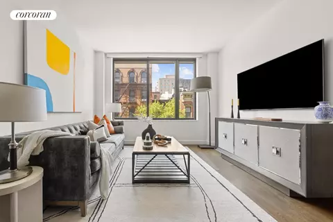 211 E 13th St #5H, New York, NY 10003