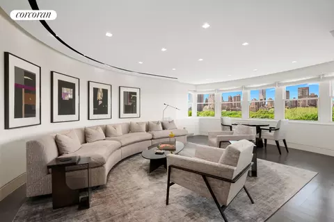 900 5th Ave #12A, New York, NY 10021