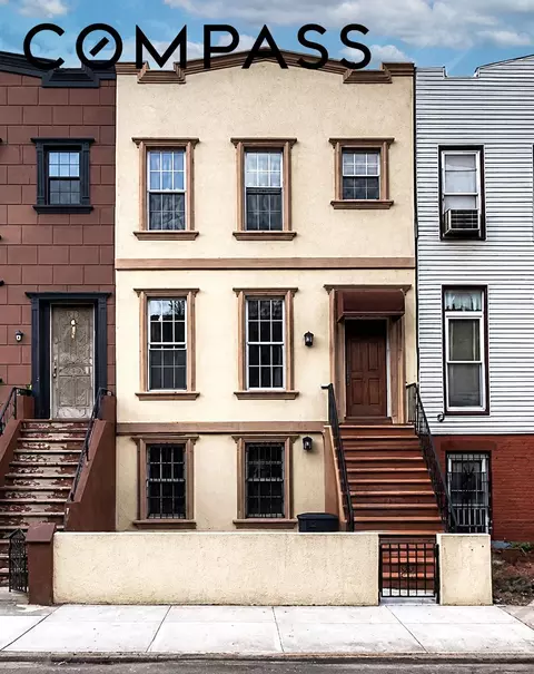 459 Lexington Ave, New York City, NY 11221