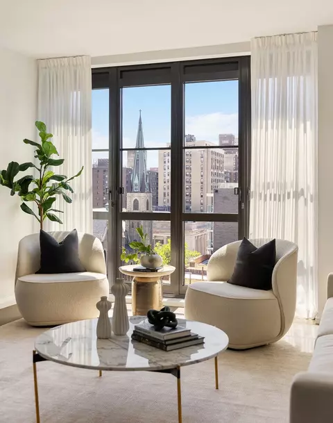 250 W 96th St #10D, New York, NY 10025