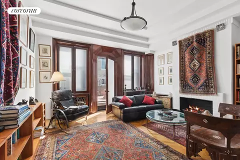 440 W End Ave #PHD, New York, NY 10024