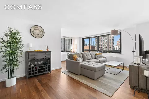515 E 72nd St #23G, New York, NY 10021