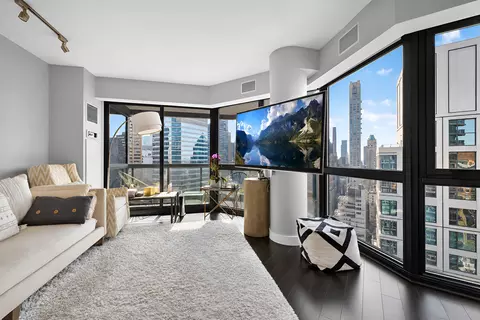 200 E 61st St #35B, New York, NY 10065