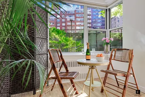 440 E 56th St #2-B, New York, NY 10022