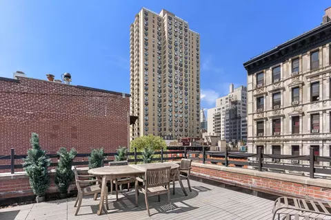 1 Rutherford Pl #5R, New York, NY 10003
