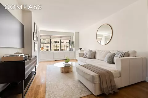 178 E 80th St #15C, New York, NY 10075