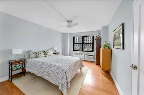 205 W End Ave #6D, New York, NY 10023
