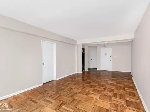629 Kappock St #2P, New York City, NY 10463