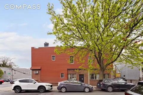 98 Herbert St, Brooklyn, NY 11222