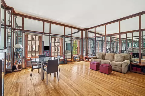 59 E 75th St #5A, New York, NY 10021