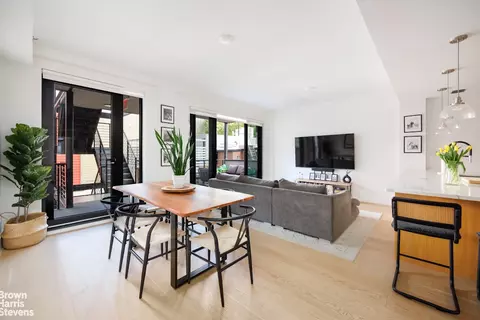 532 Lorimer St #3B, Brooklyn, NY 11211