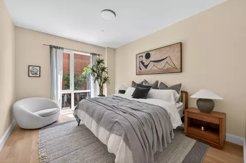 222 16th St #3H, Brooklyn, NY 11215