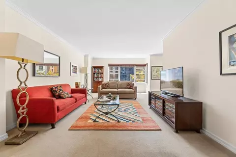430 E 56th St #9B, New York, NY 10022