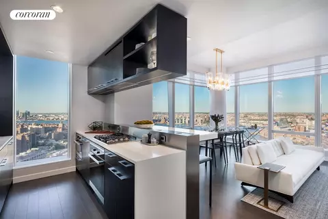 252 South St #40G, New York, NY 10002