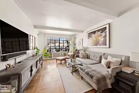 35 W 90th St #7J, New York, NY 10024