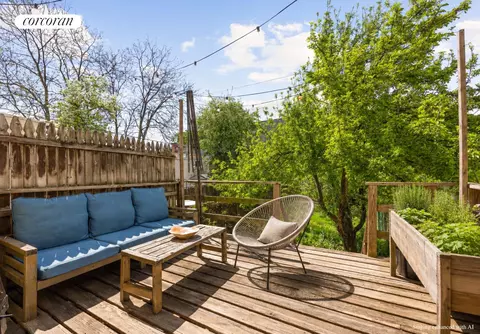170 26th St, Brooklyn, NY 11232