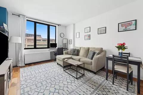 42-14 Crescent St #5B, Long Island City, NY 11101