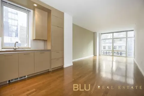 1600 Broadway #20-A, New York, NY 10019