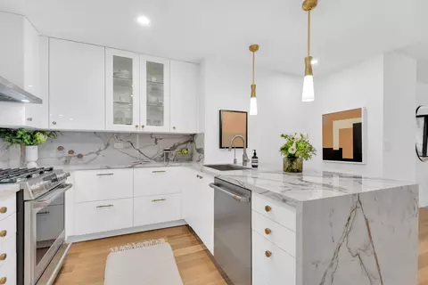 7 E 14th St #428, New York, NY 10003