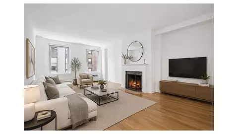 40 W 55th St #5A, New York, NY 10019