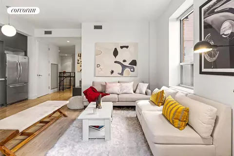 416 W 52nd St #TH219, New York, NY 10019