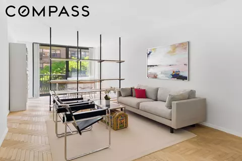 343 E 74th St #5H, New York, NY 10021