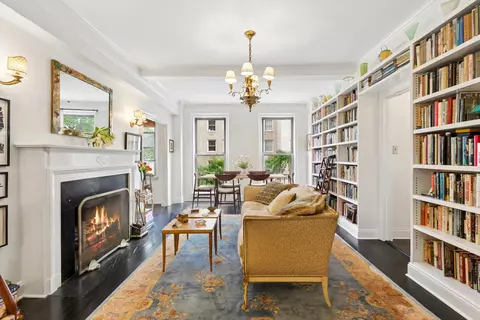 242 E 19th St #3C, New York, NY 10003